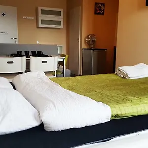  Apartament Walk Distance To Mokotow Business Park Polska